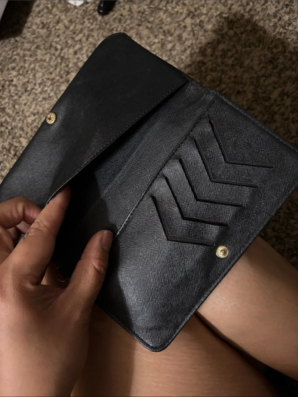 Source Unknown Black Zip Card Holder Key Case